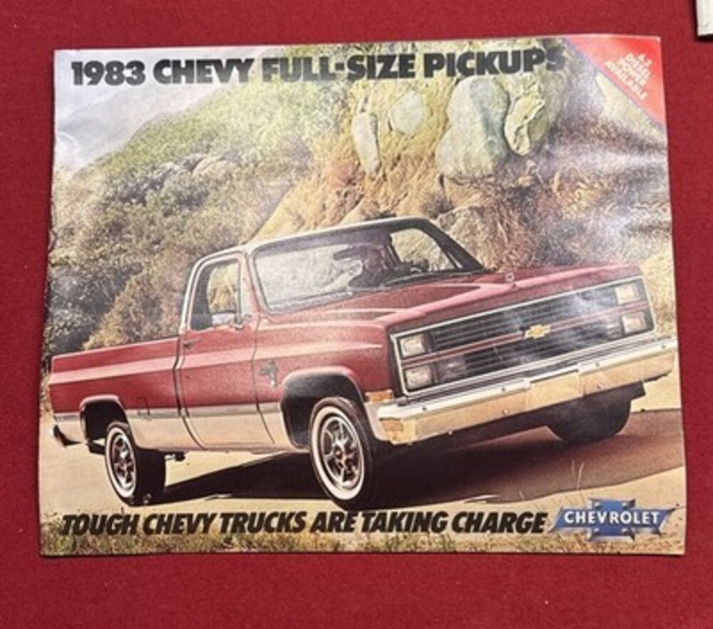 1983 Chevrolet Pickup Truck 16-page Original Sales Brochure Catalog - Silverado